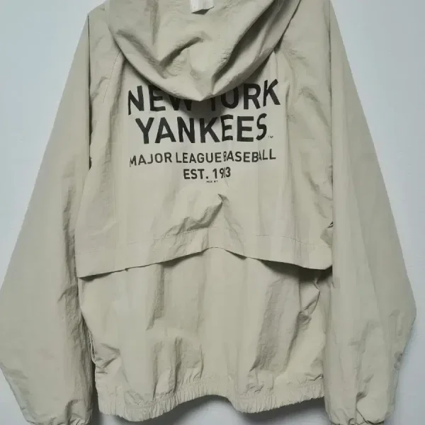 (L) MLB New York Yankees Windbreaker (MLB-009)